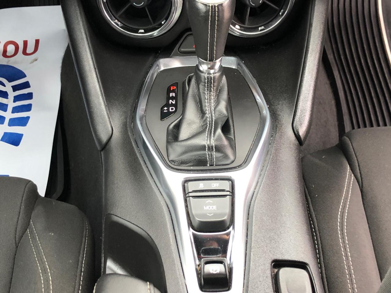 Chevrolet Camaro 2dr Cpe 1LT 2018