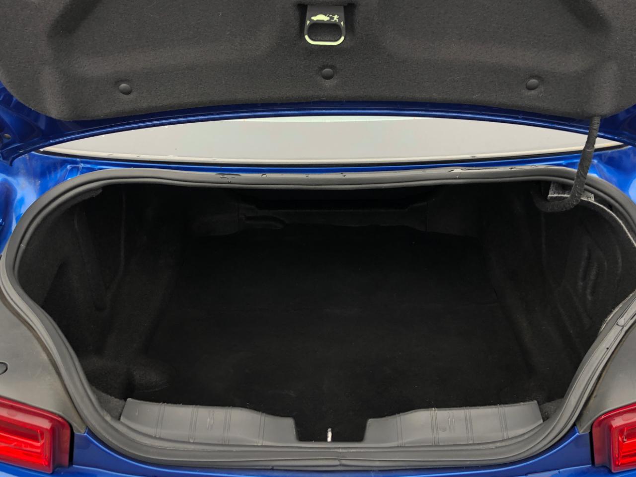 Chevrolet Camaro 2dr Cpe 1LT 2018