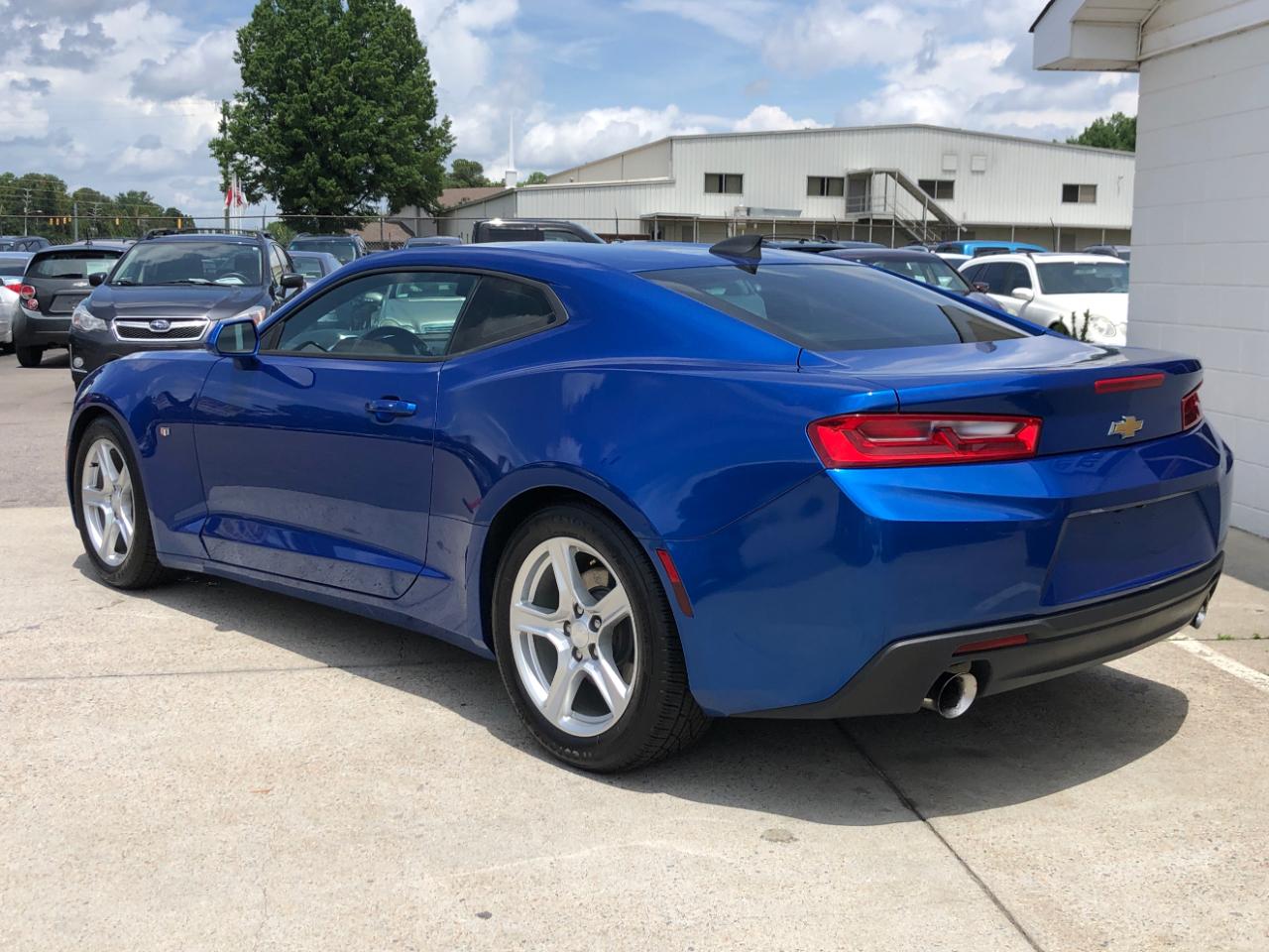 Chevrolet Camaro 2dr Cpe 1LT 2018