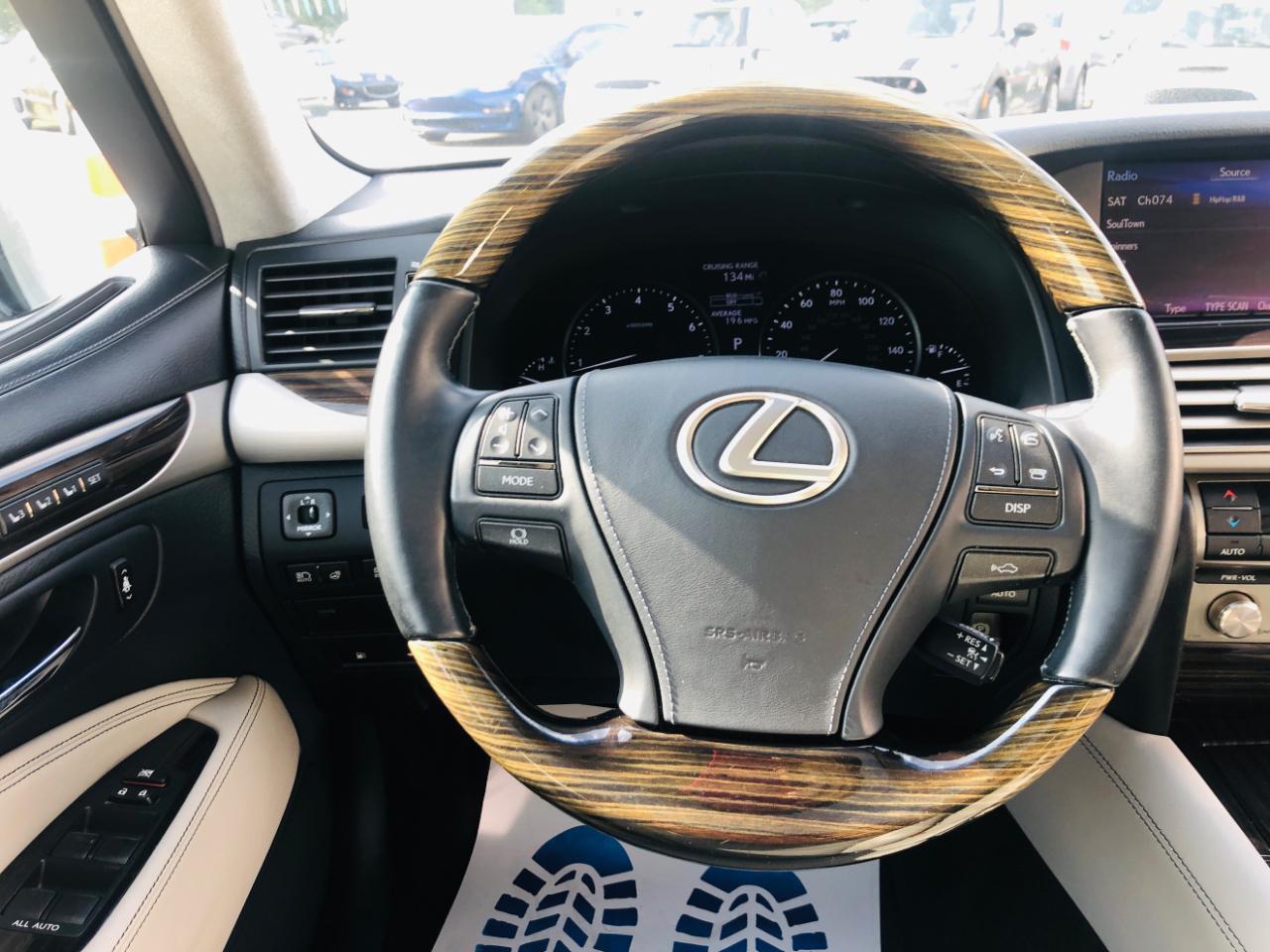Lexus LS 460 4dr Sdn RWD 2016