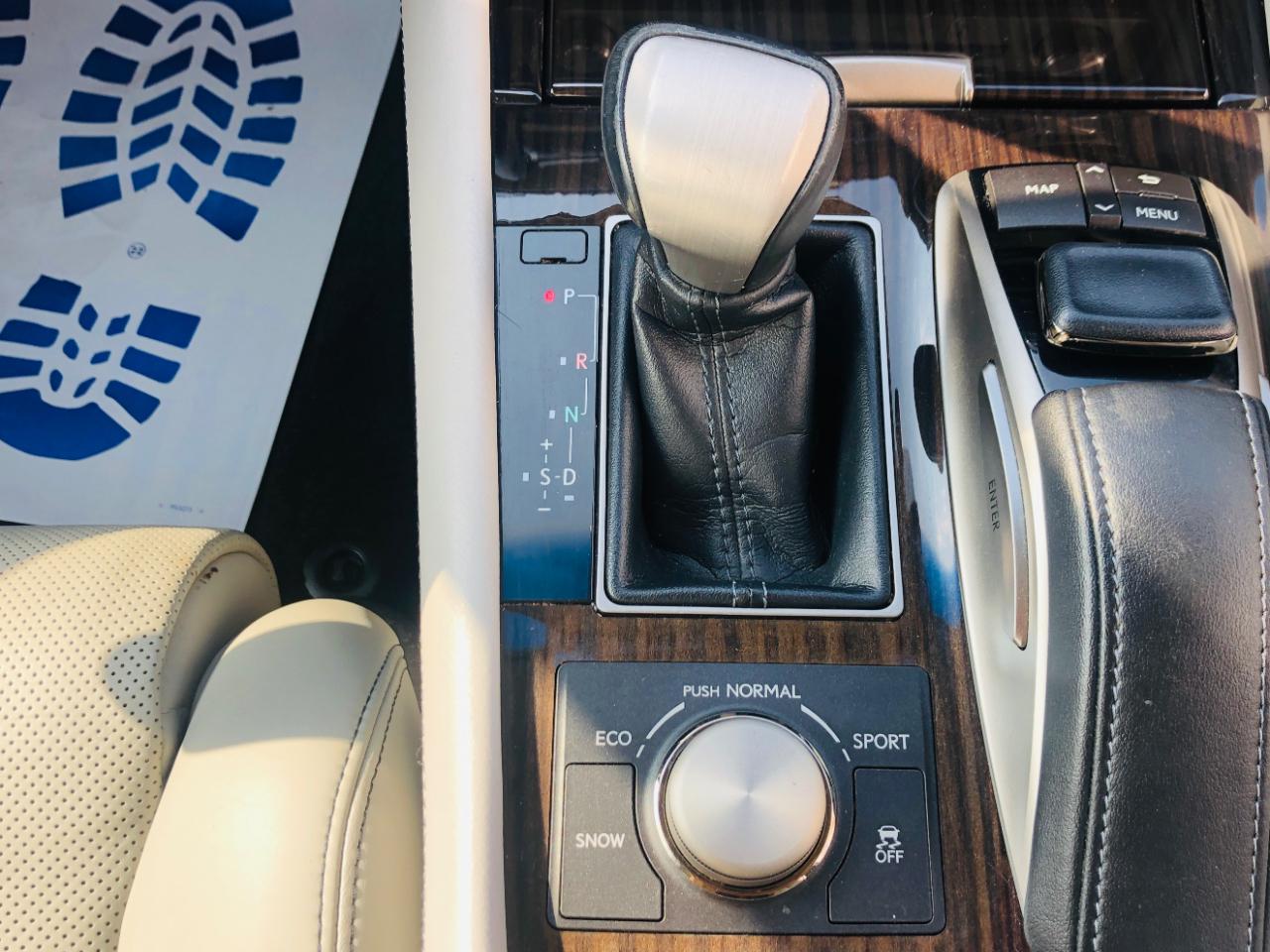 Lexus LS 460 4dr Sdn RWD 2016