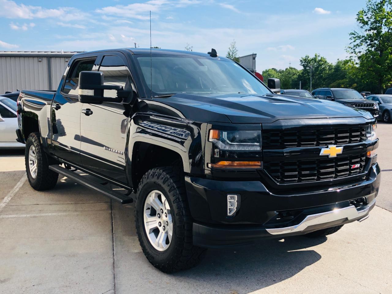Chevrolet Silverado 1500 LT Z71 Crew Cab 4WD 2018