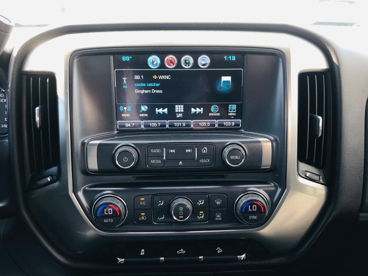 Chevrolet Silverado 1500 LT Z71 Crew Cab 4WD 2018