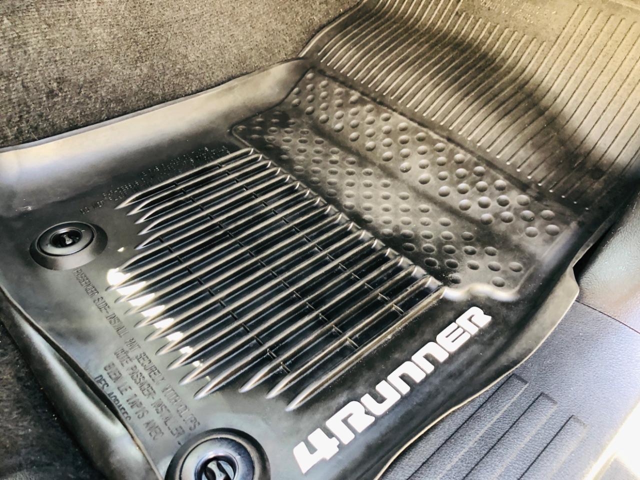 Toyota 4Runner Limited 4D SUV 4X4 V6 2018