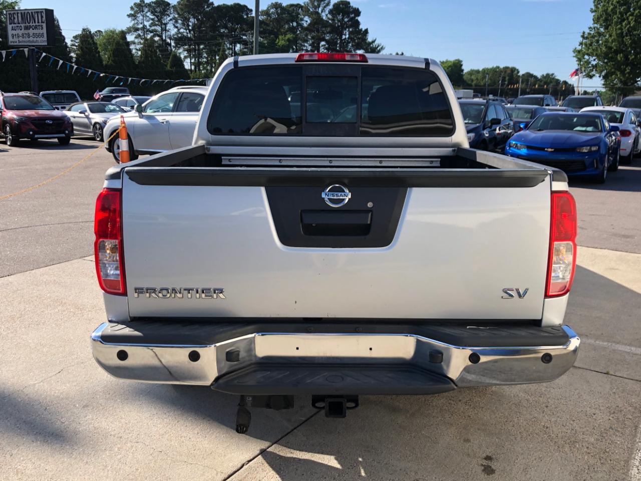 Nissan Frontier 2WD Crew Cab SWB Auto SV 2016