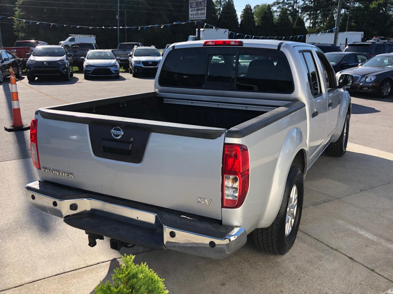 Nissan Frontier 2WD Crew Cab SWB Auto SV 2016