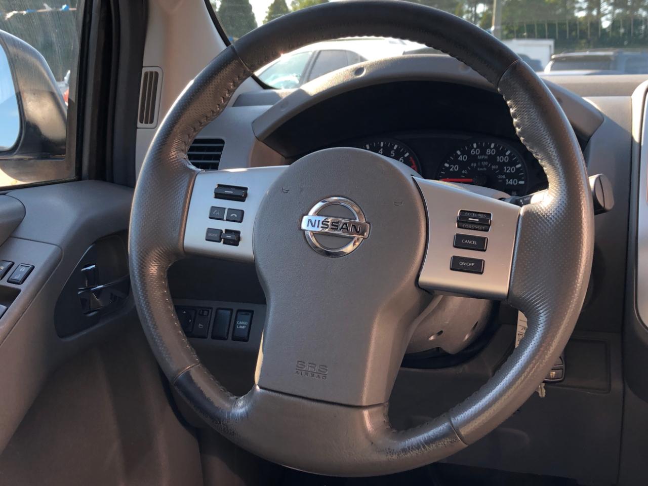 Nissan Frontier 2WD Crew Cab SWB Auto SV 2016