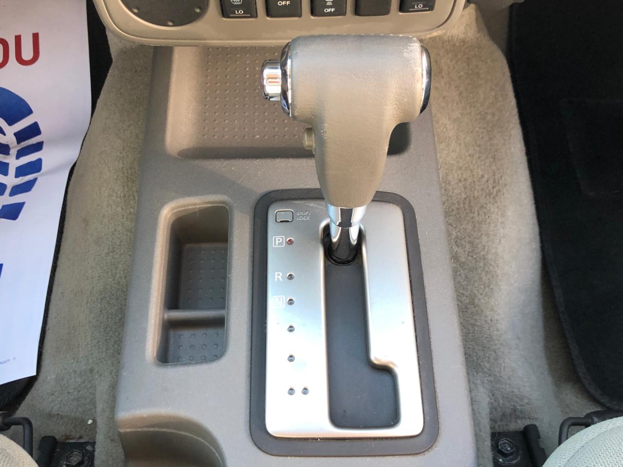 Nissan Frontier 2WD Crew Cab SWB Auto SV 2016