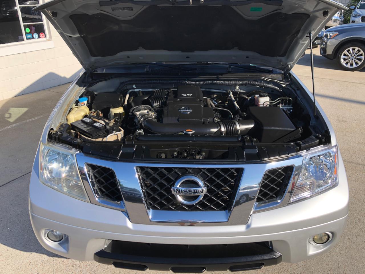 Nissan Frontier 2WD Crew Cab SWB Auto SV 2016