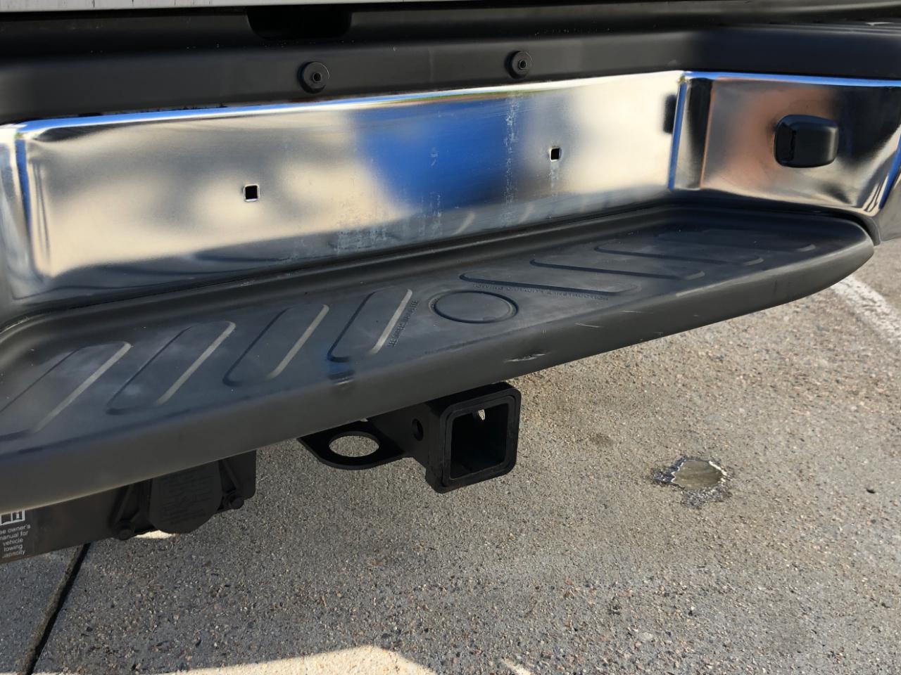 Nissan Frontier 2WD Crew Cab SWB Auto SV 2016