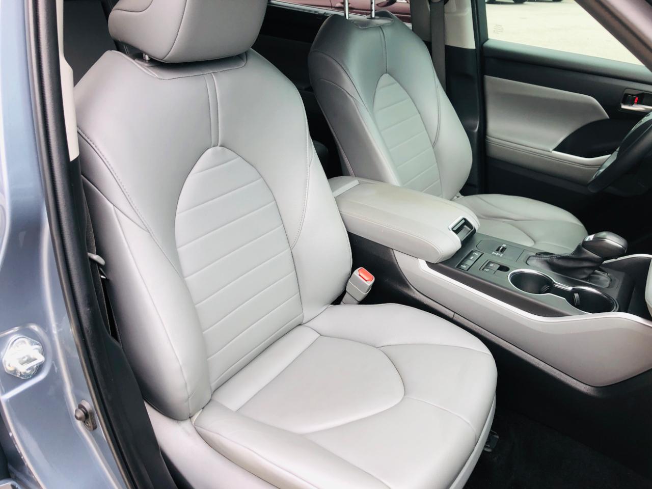 Toyota Highlander XLE FWD (Natl) 2022