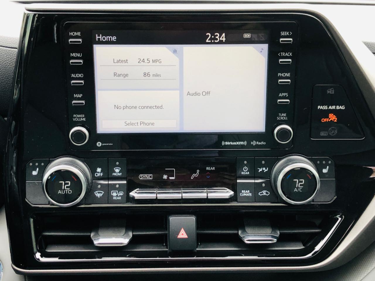 Toyota Highlander XLE FWD (Natl) 2022