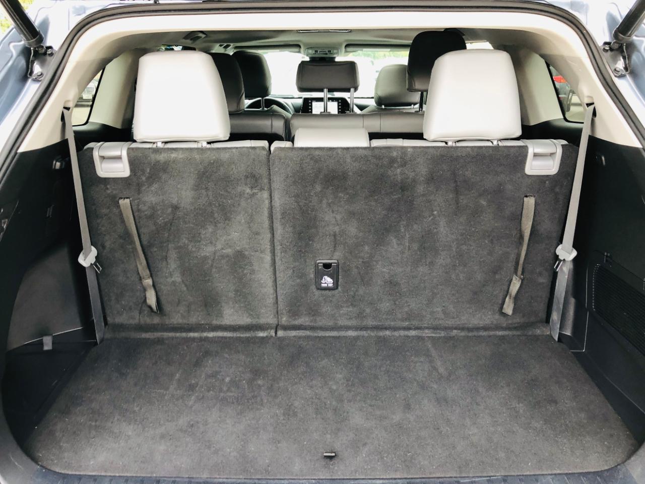 Toyota Highlander XLE FWD (Natl) 2022
