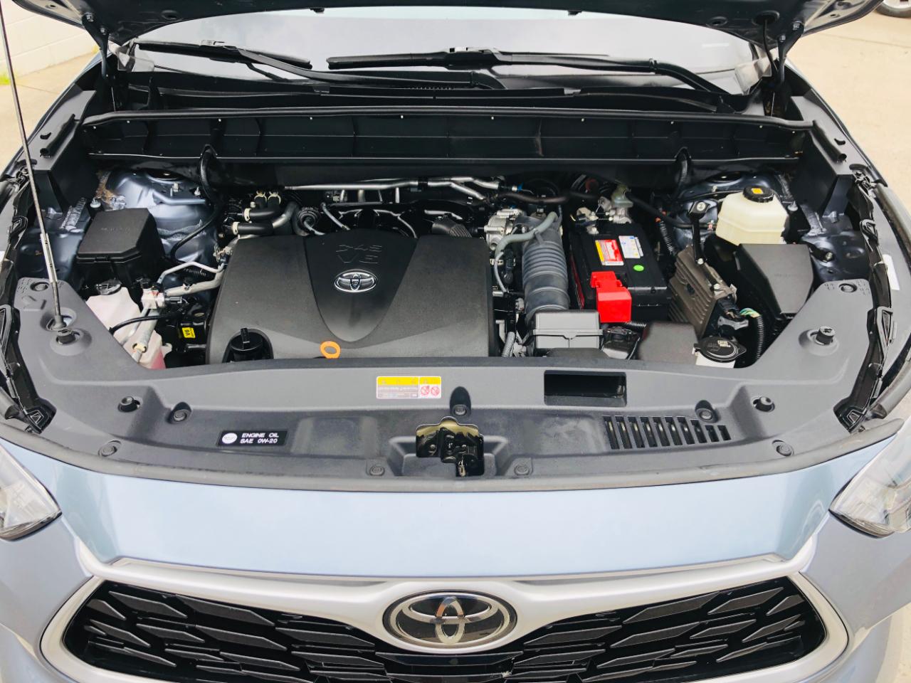 Toyota Highlander XLE FWD (Natl) 2022