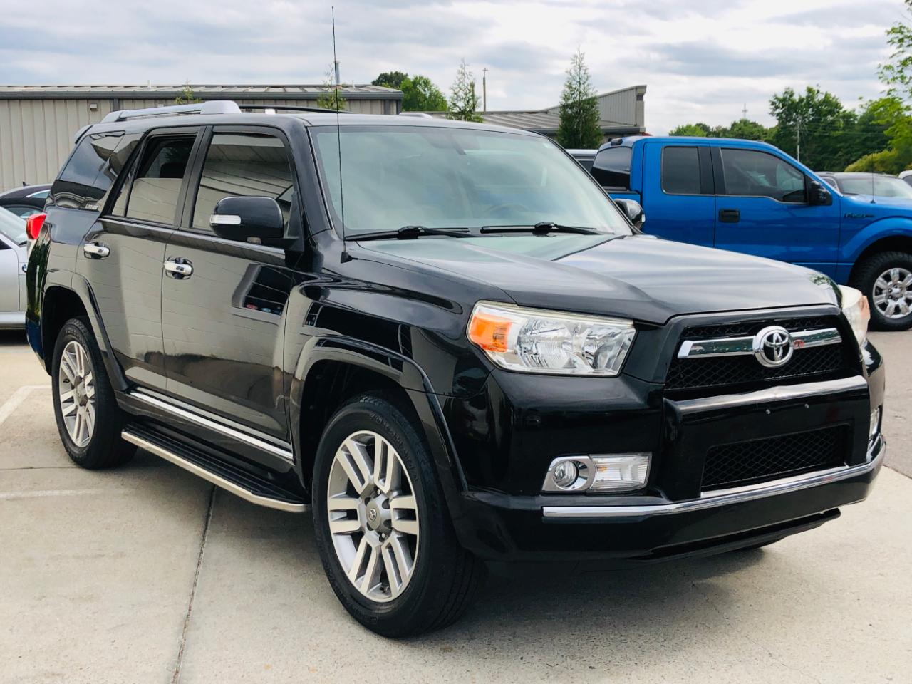 Toyota 4Runner RWD 4dr V6 Limited (Natl) 2012