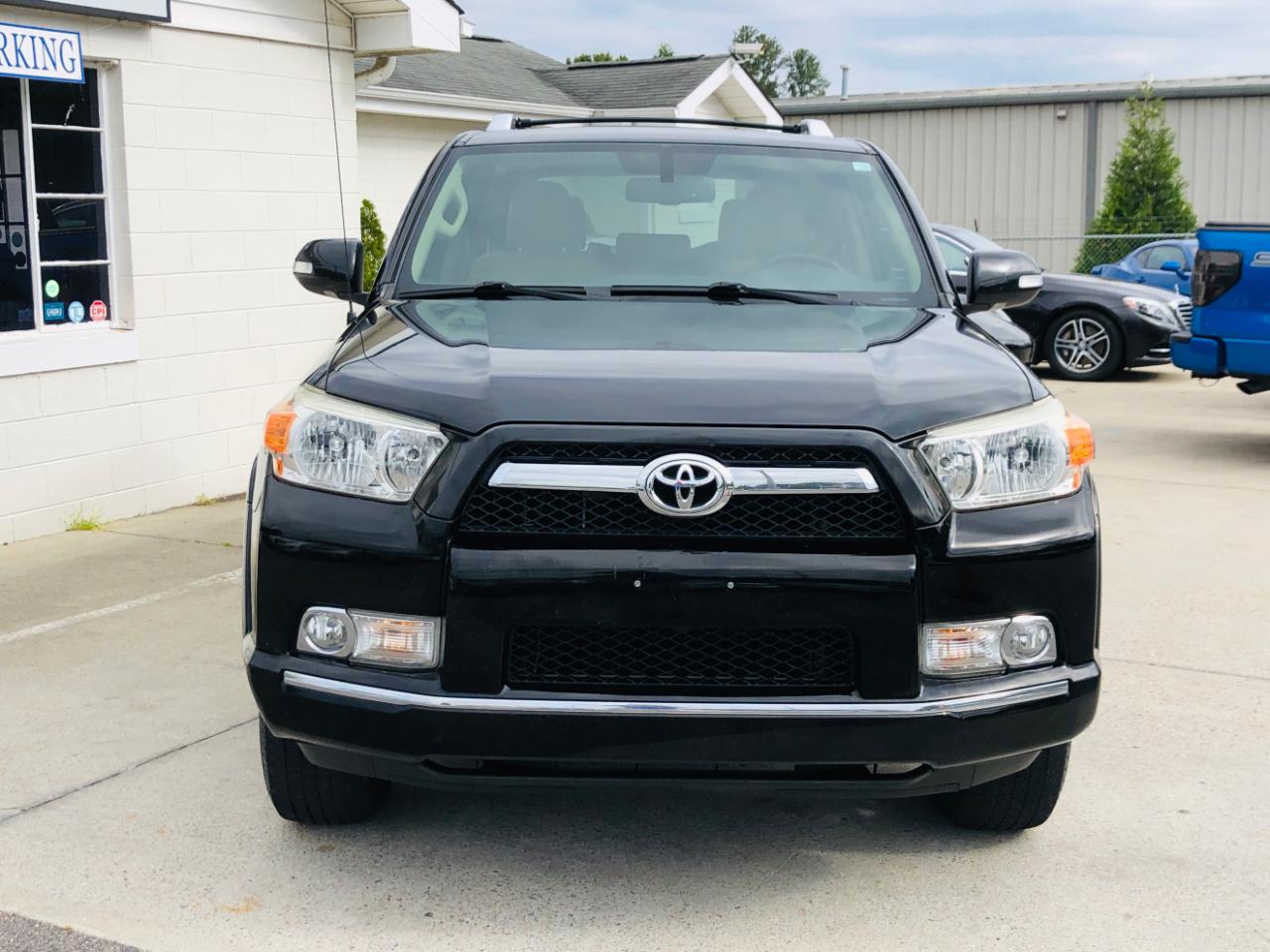 Toyota 4Runner RWD 4dr V6 Limited (Natl) 2012