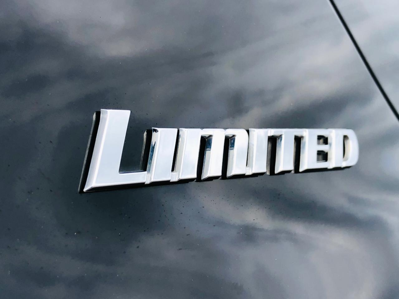 Toyota 4Runner RWD 4dr V6 Limited (Natl) 2012