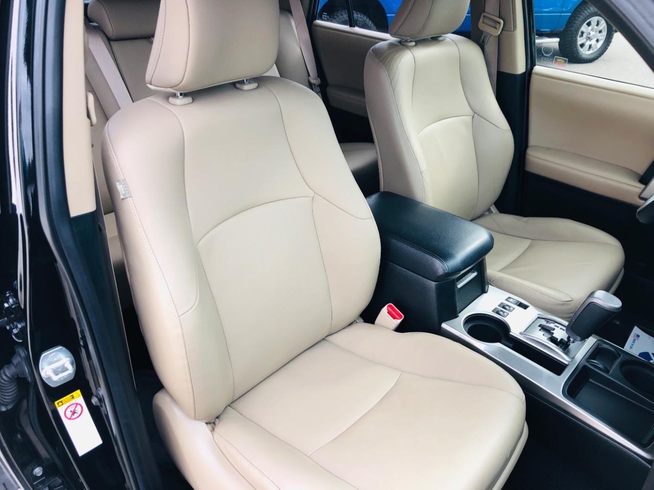 Toyota 4Runner RWD 4dr V6 Limited (Natl) 2012