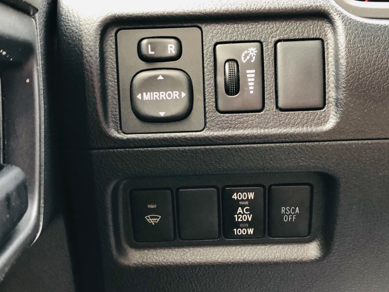 Toyota 4Runner RWD 4dr V6 Limited (Natl) 2012