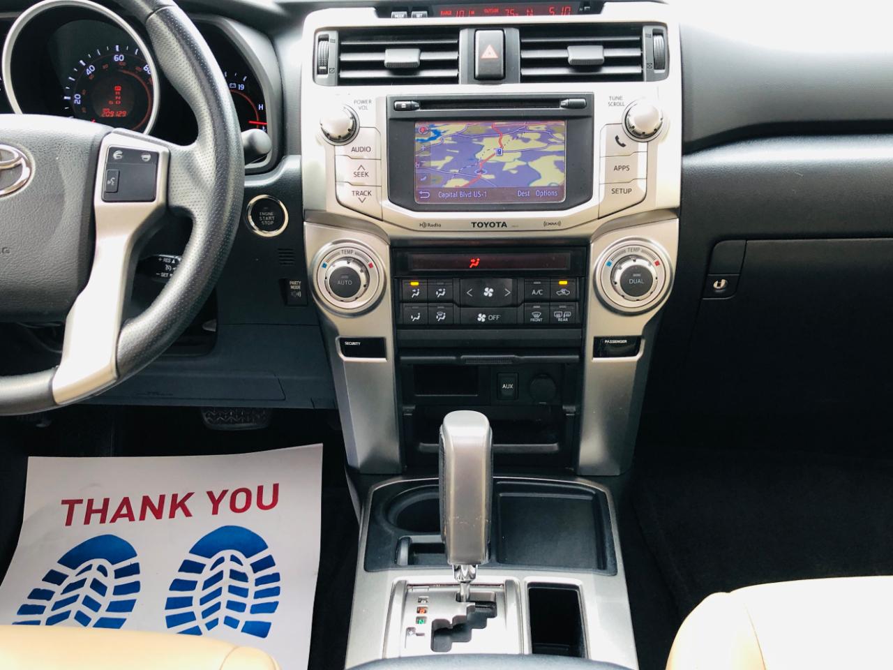 Toyota 4Runner RWD 4dr V6 Limited (Natl) 2012