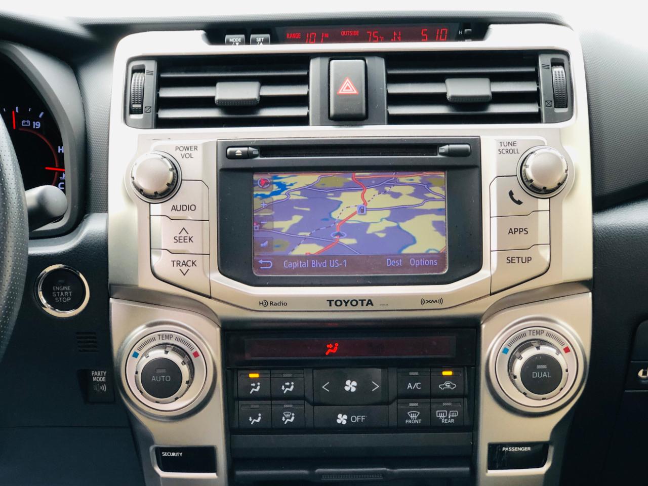 Toyota 4Runner RWD 4dr V6 Limited (Natl) 2012