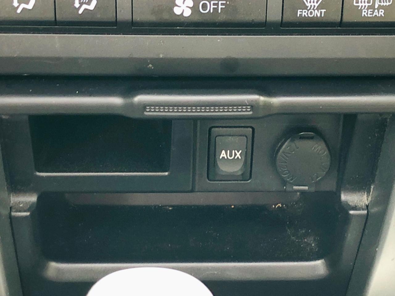 Toyota 4Runner RWD 4dr V6 Limited (Natl) 2012