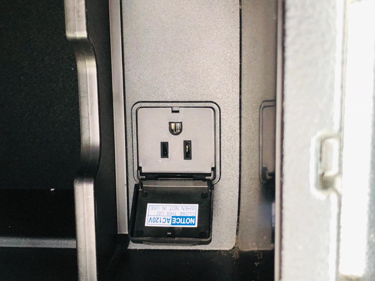 Toyota 4Runner RWD 4dr V6 Limited (Natl) 2012