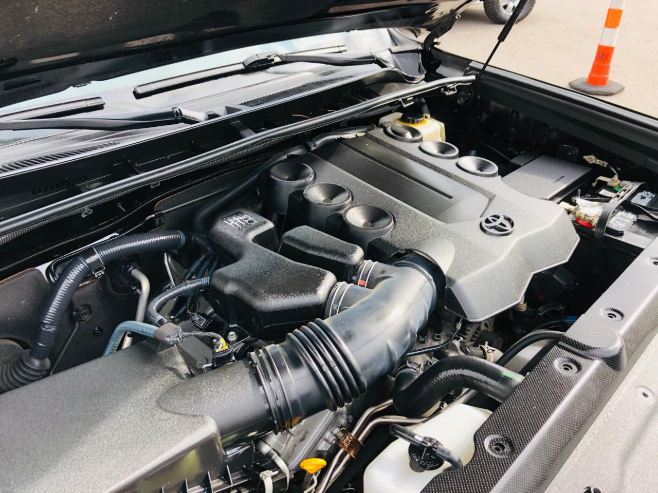 Toyota 4Runner RWD 4dr V6 Limited (Natl) 2012