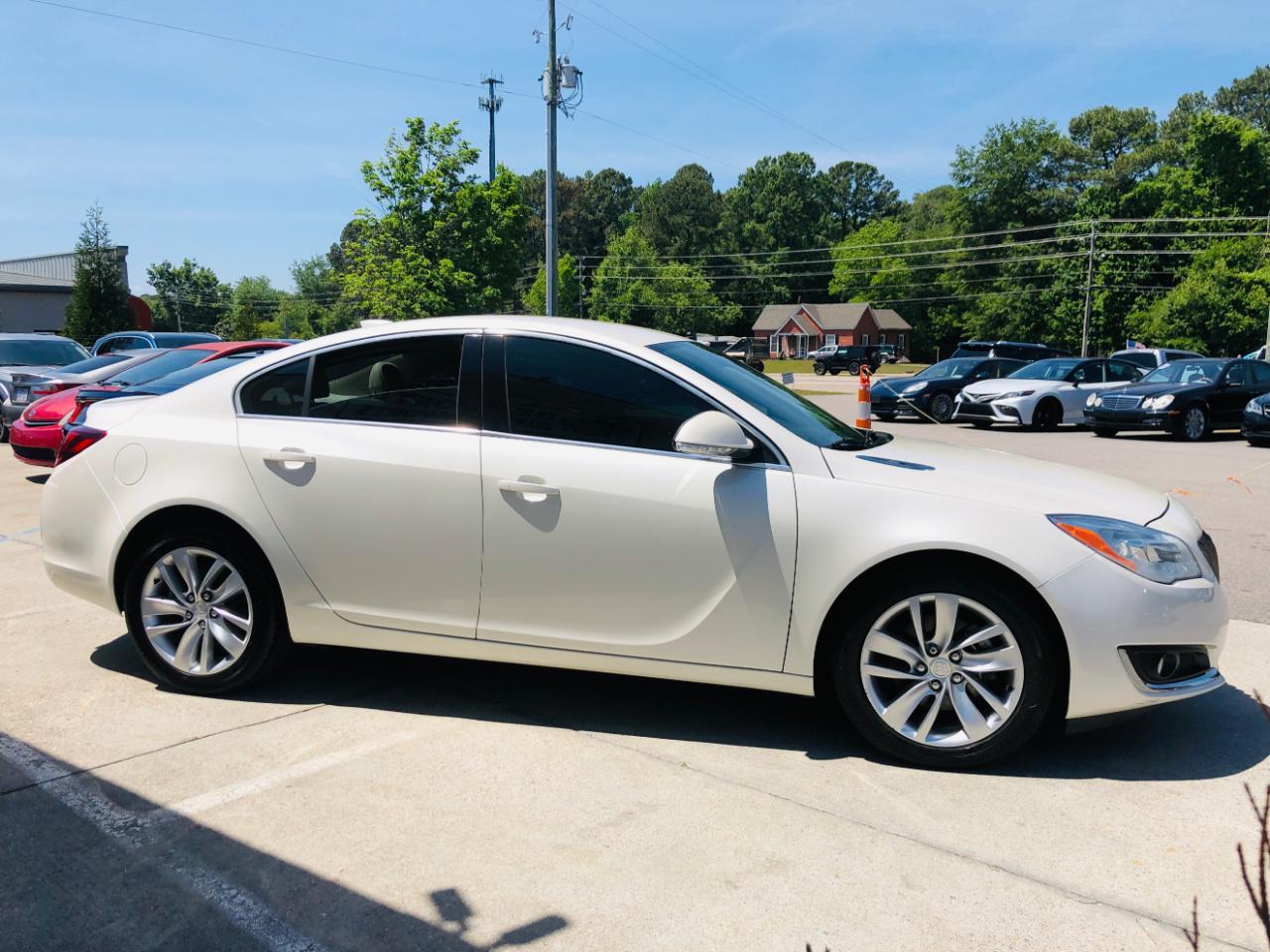 Buick Regal 4dr Sdn Turbo FWD 2015
