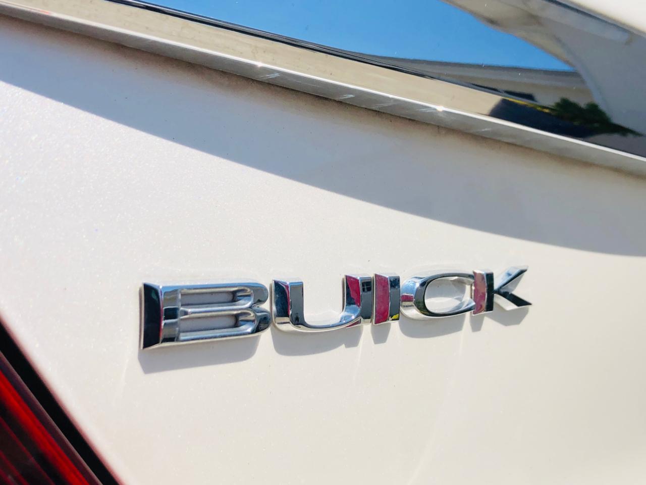 Buick Regal 4dr Sdn Turbo FWD 2015