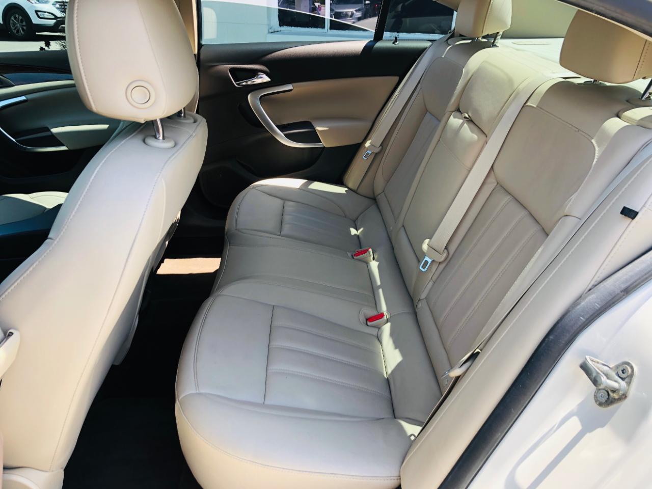 Buick Regal 4dr Sdn Turbo FWD 2015