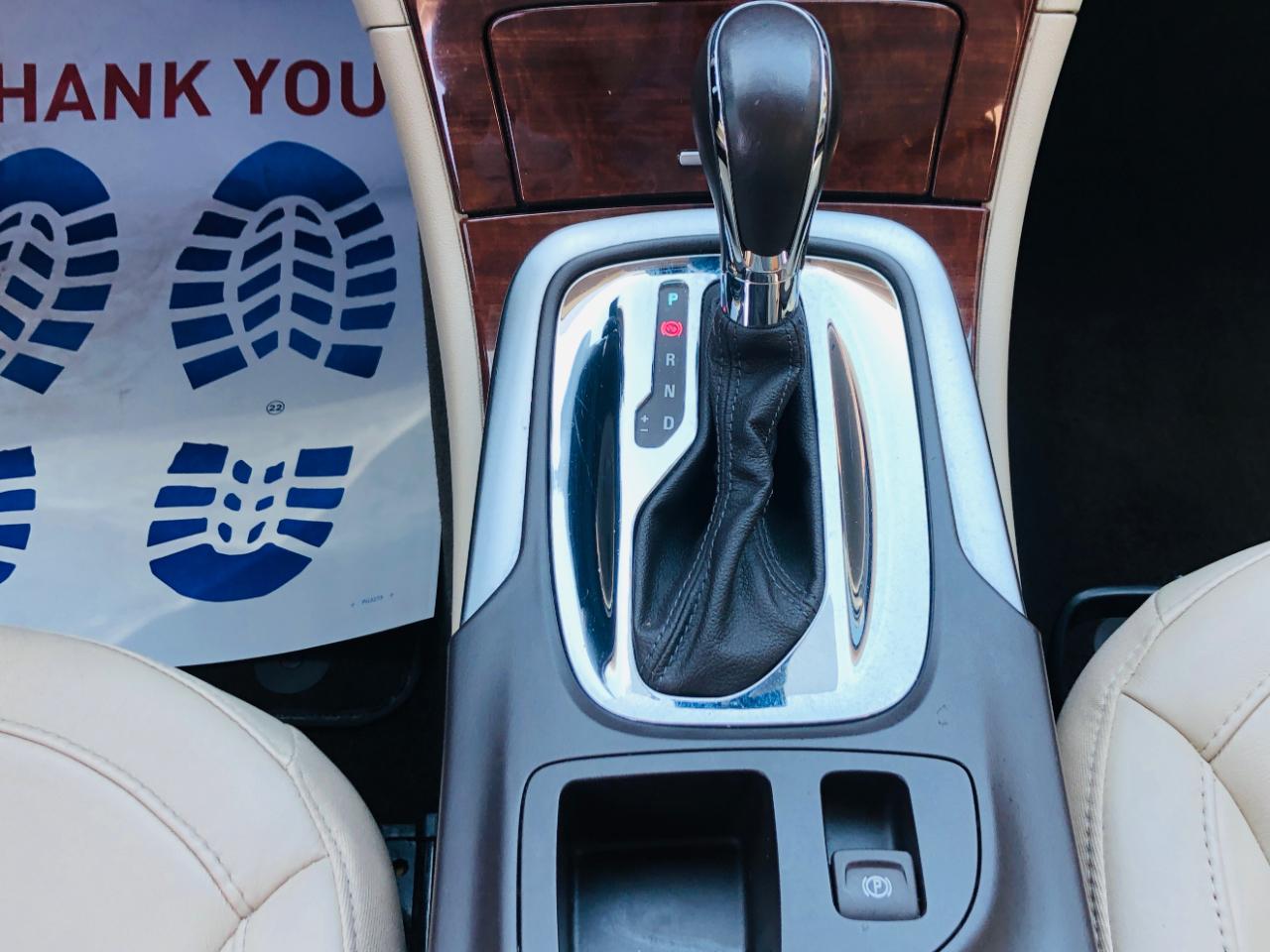 Buick Regal 4dr Sdn Turbo FWD 2015