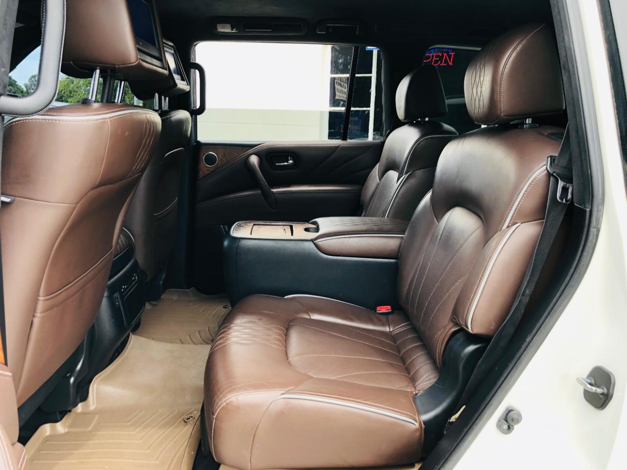 Infiniti QX80 4WD 4dr Limited 2015