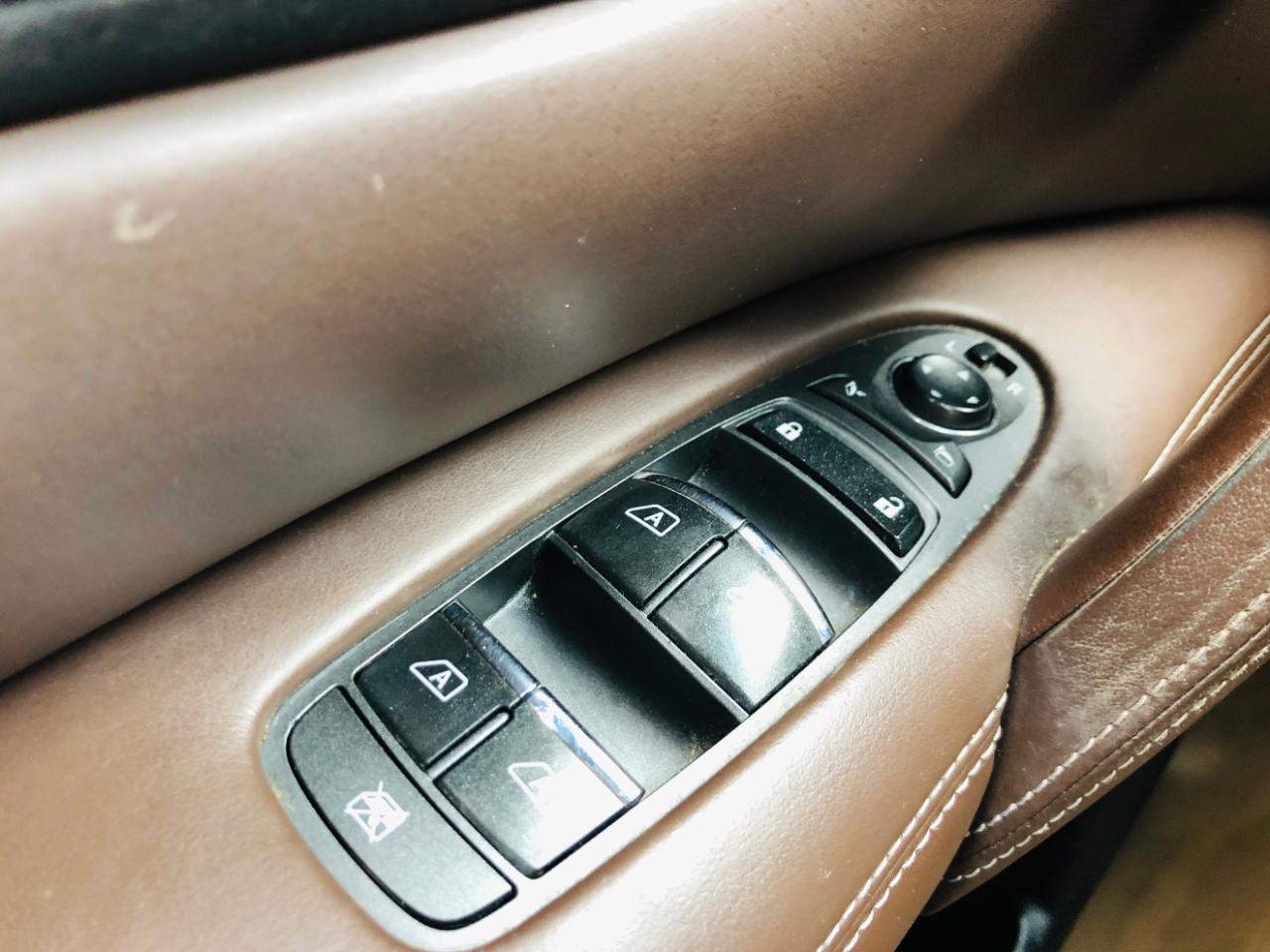 Infiniti QX80 4WD 4dr Limited 2015