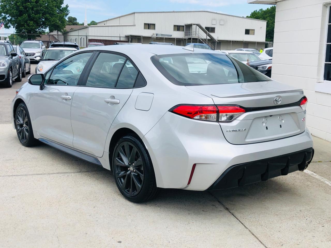 Toyota Corolla SE CVT (Natl) 2023