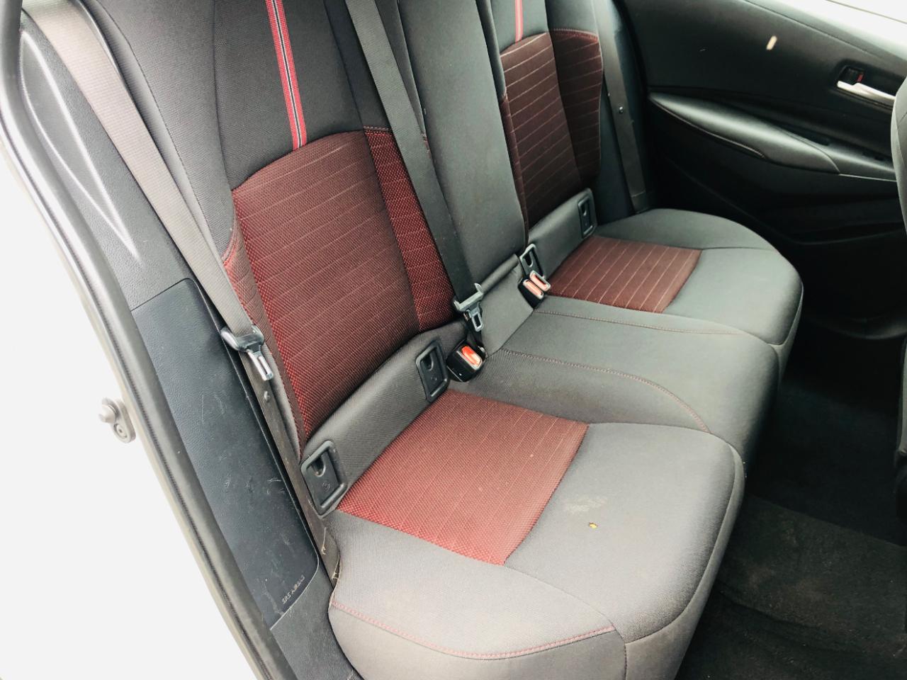 Toyota Corolla SE CVT (Natl) 2023