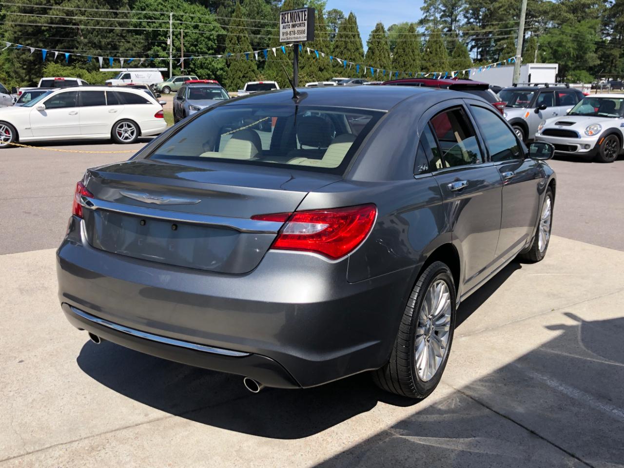 Chrysler 200 4dr Sdn Limited 2012