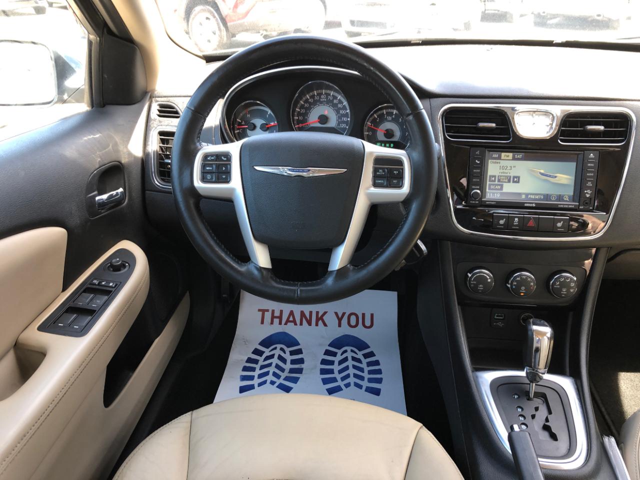 Chrysler 200 4dr Sdn Limited 2012