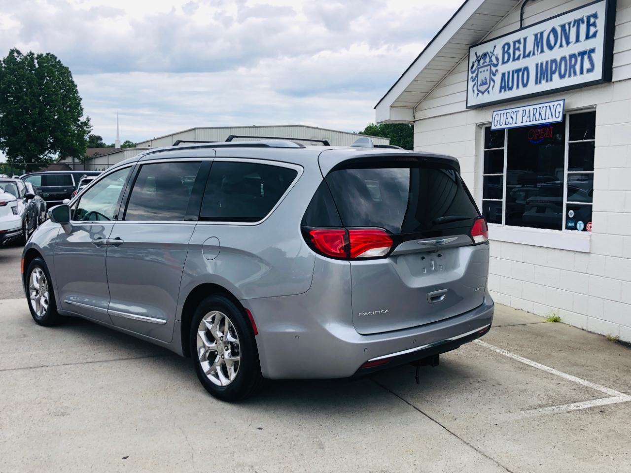 Chrysler Pacifica Limited FWD 2018