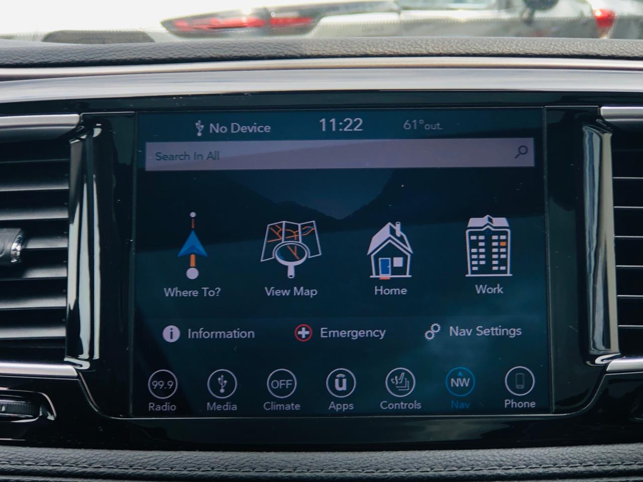 Chrysler Pacifica Limited FWD 2018