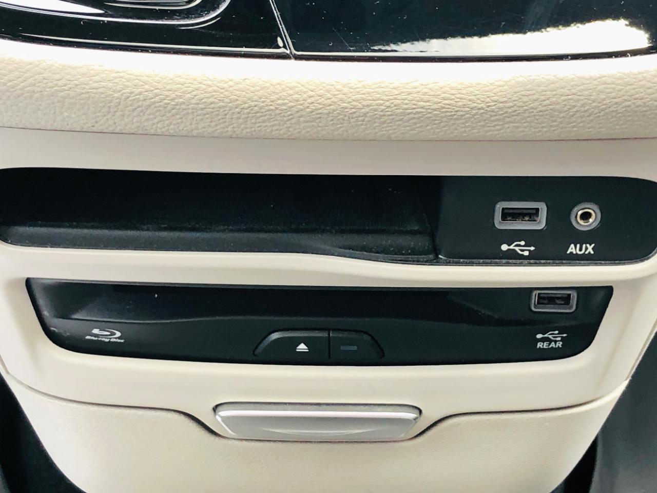 Chrysler Pacifica Limited FWD 2018