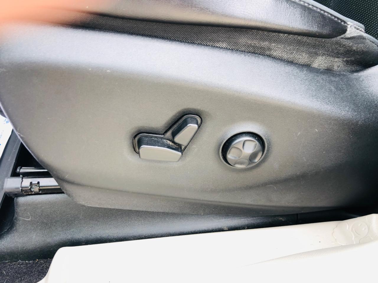 Chrysler Pacifica Limited FWD 2018