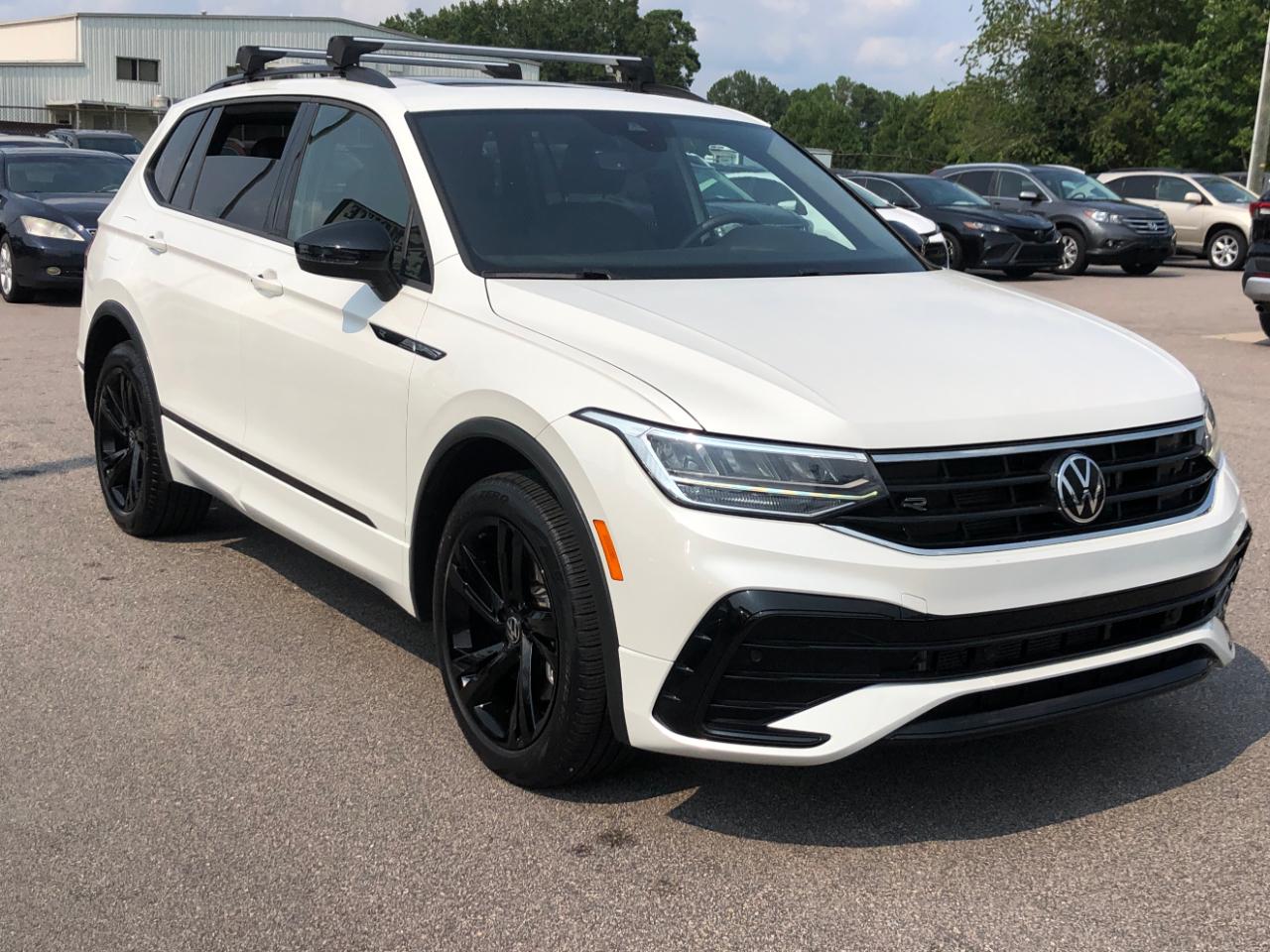 Volkswagen Tiguan 2.0T SE R-Line Black FWD 2023