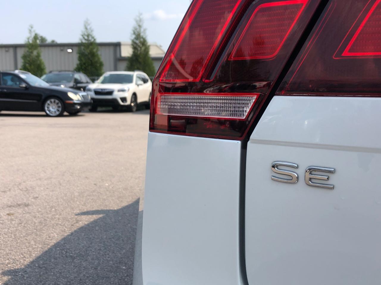 Volkswagen Tiguan 2.0T SE R-Line Black FWD 2023
