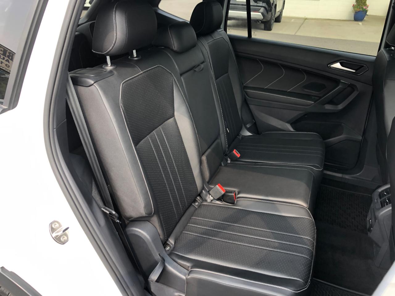 Volkswagen Tiguan 2.0T SE R-Line Black FWD 2023