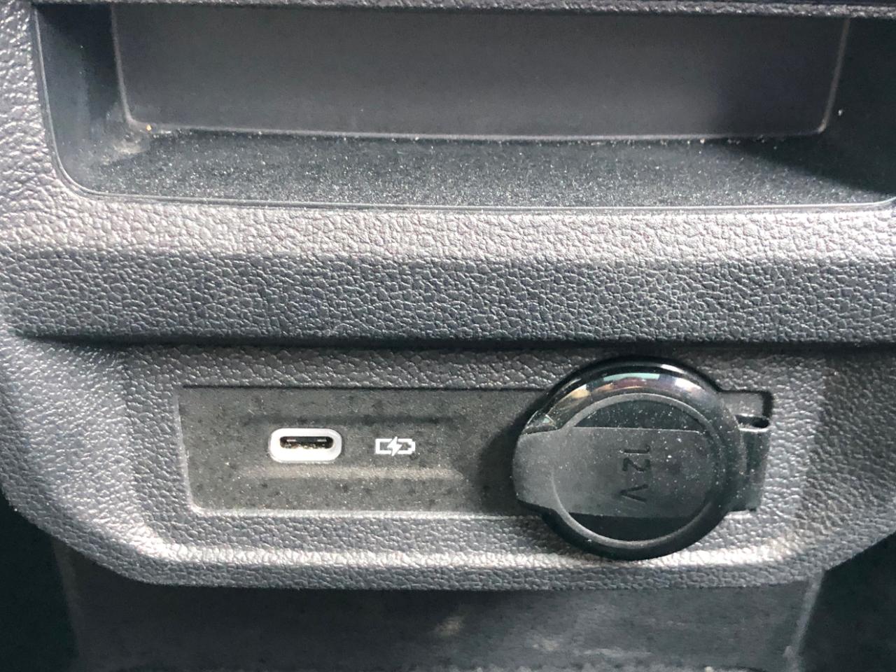 Volkswagen Tiguan 2.0T SE R-Line Black FWD 2023