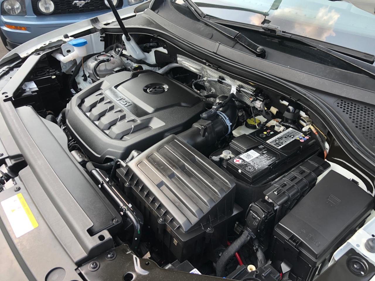 Volkswagen Tiguan 2.0T SE R-Line Black FWD 2023