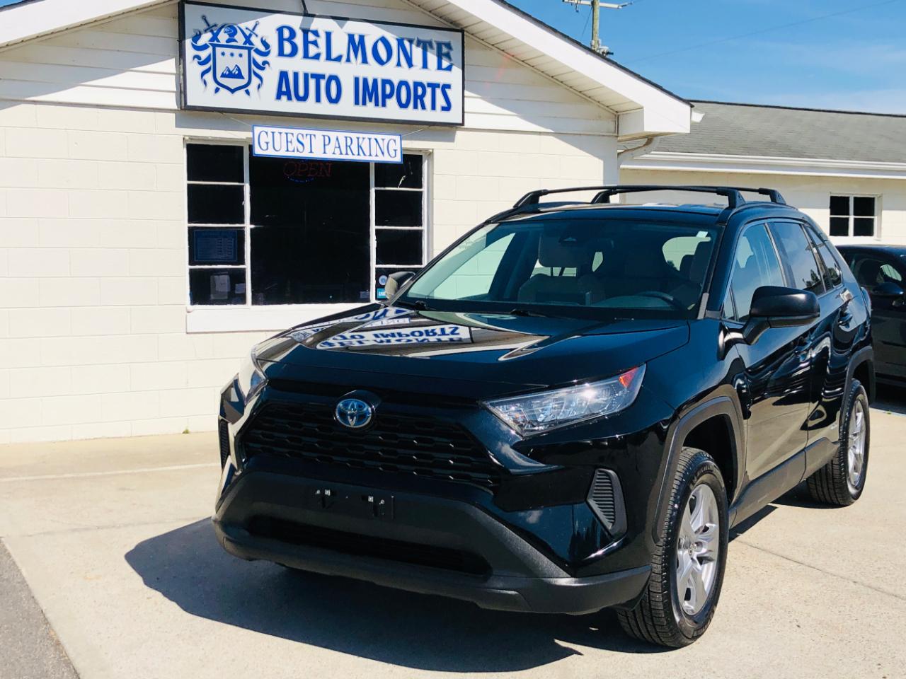 Toyota RAV4 Hybrid LE AWD (Natl) 2022