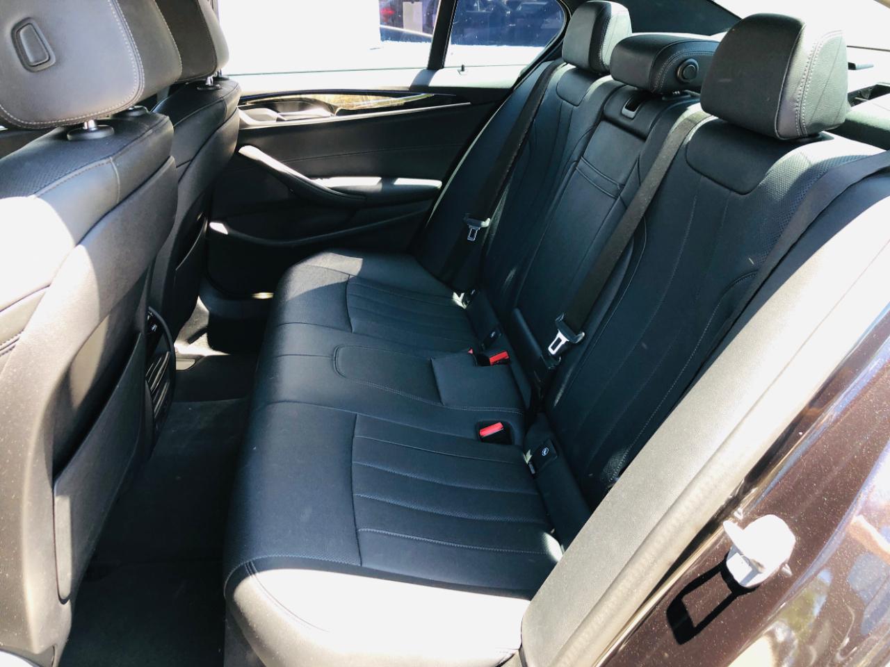 BMW 5 Series 540i Sedan 2021