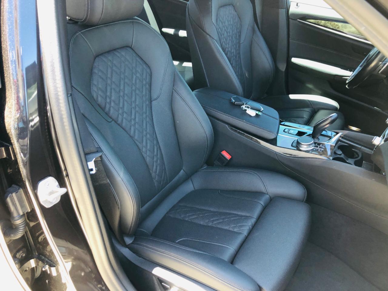 BMW 5 Series 540i Sedan 2021